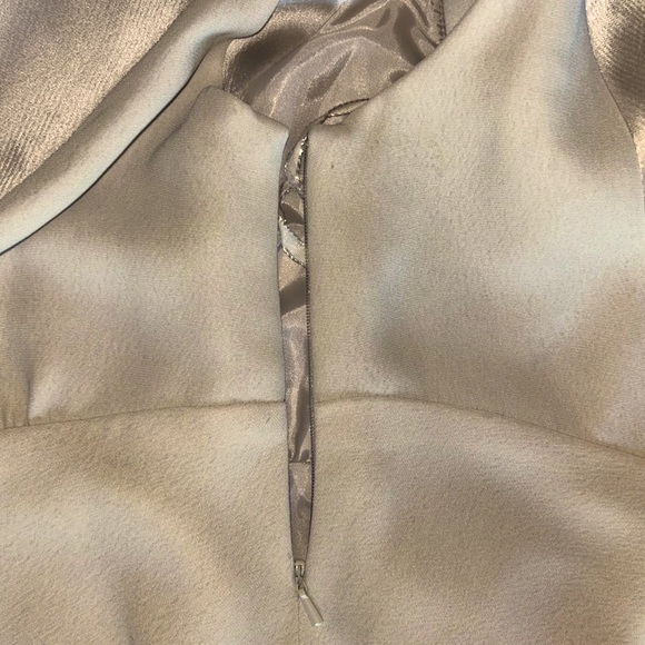 Sleeveless Dress bundle size 4 - Picture 11 of 12